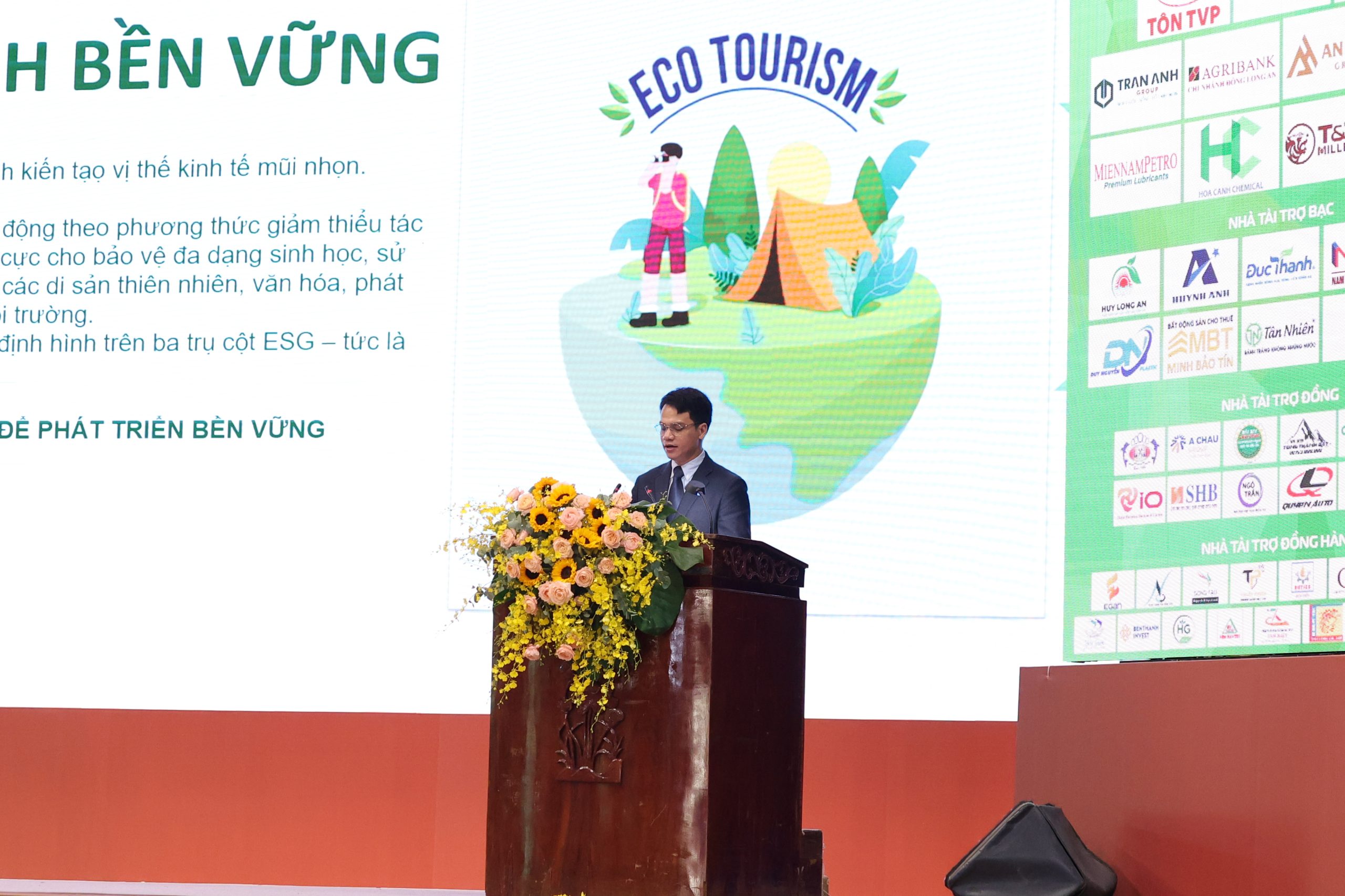 TS. Đoàn Xuân Sơn tại Diễn đàn kinh tế tư nhân ĐBSCL 2025
